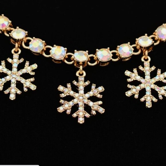NEW Betsey Johnson Snowflake Necklace Gold AB Crystals Christmas Authentic - Picture 4 of 10